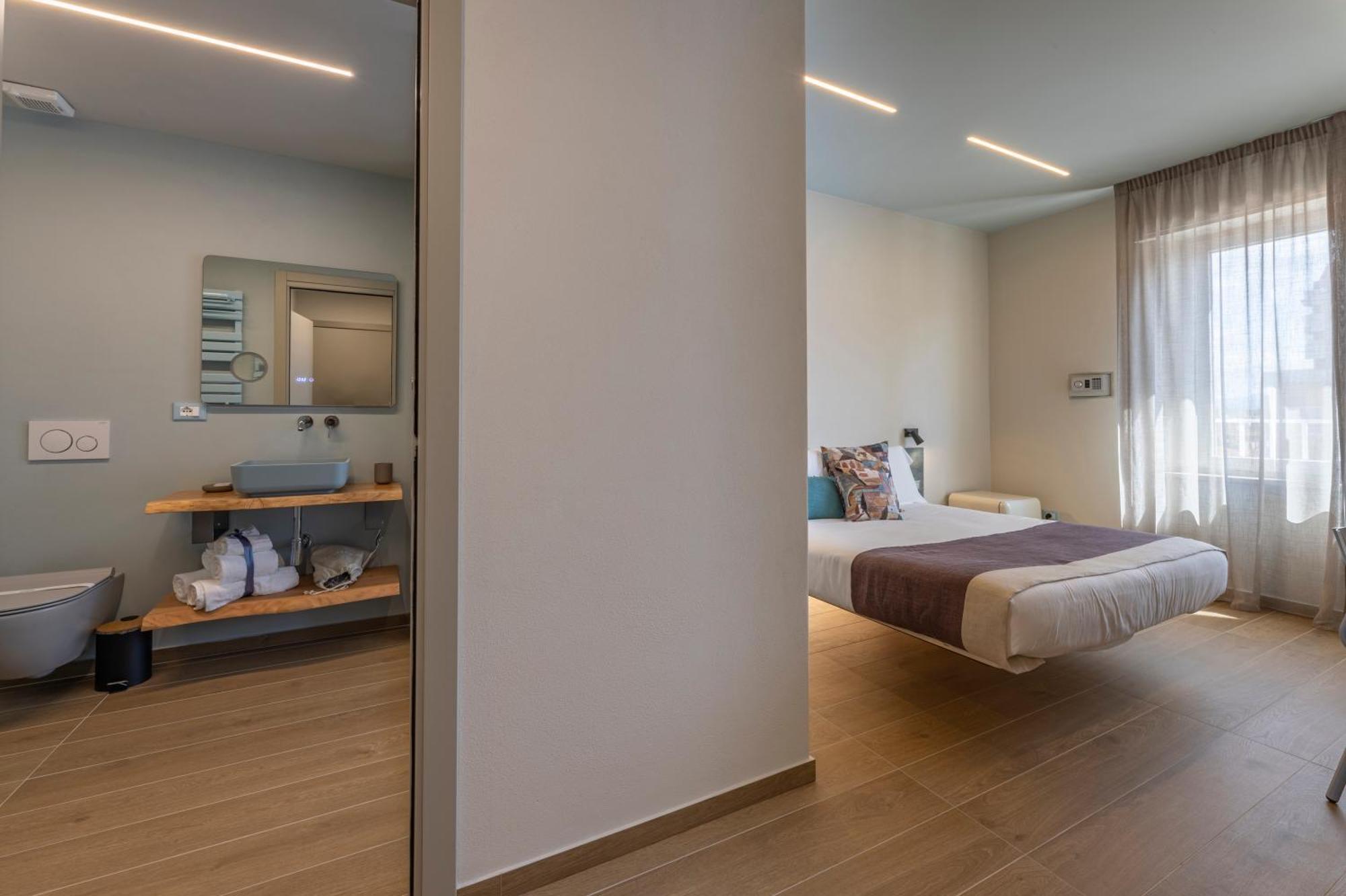 Luci Sul Mare -Boutique Rooms Follonica Eksteriør billede