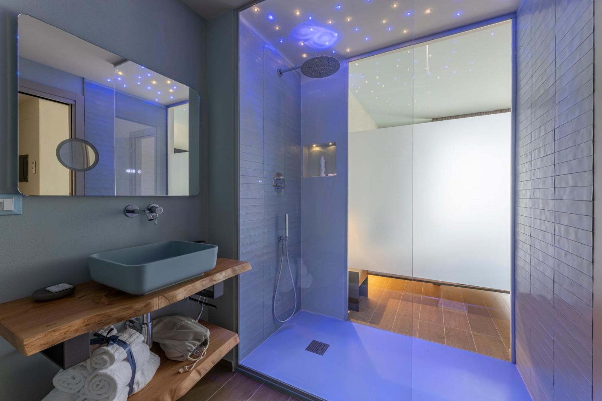 Luci Sul Mare -Boutique Rooms Follonica Eksteriør billede