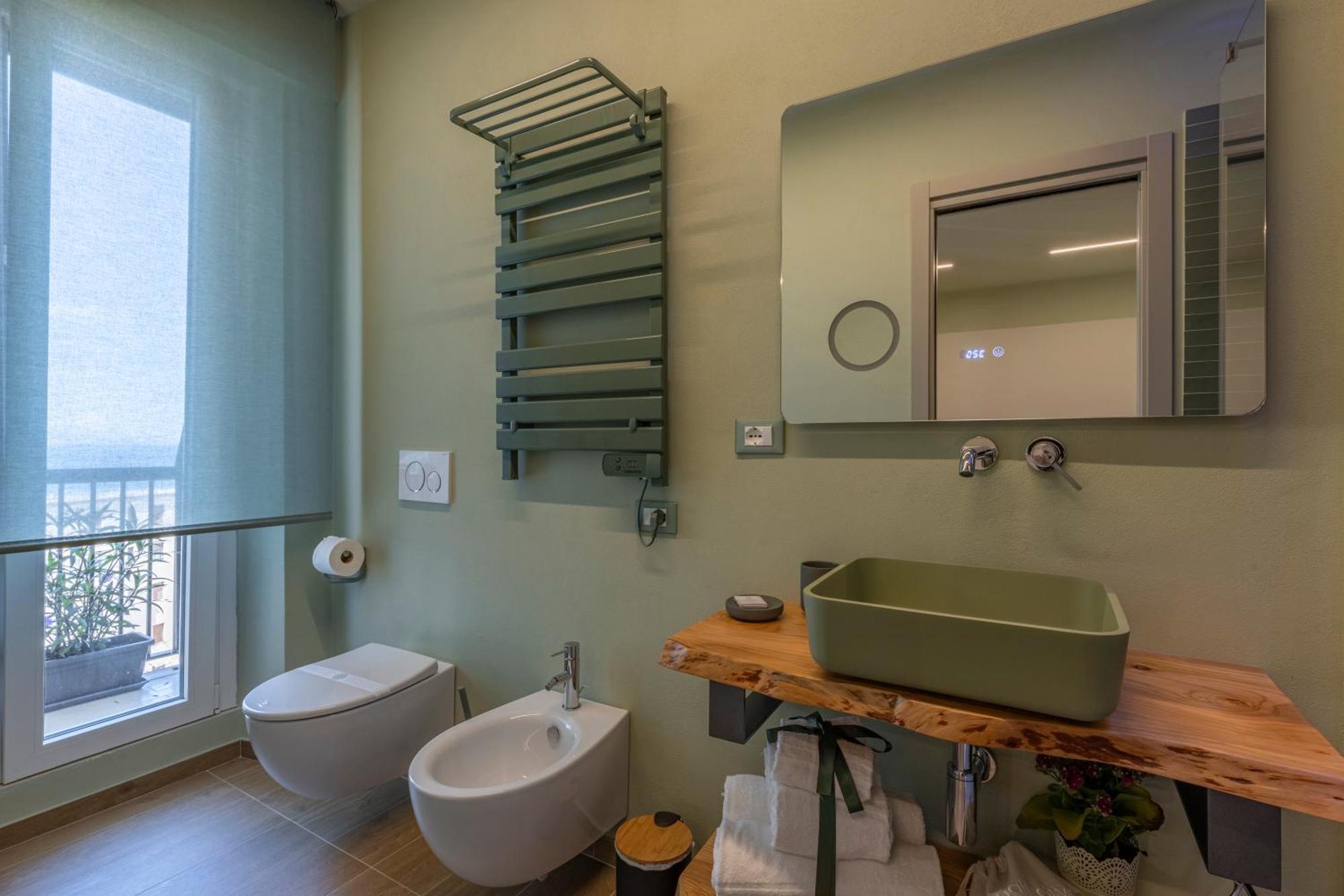 Luci Sul Mare -Boutique Rooms Follonica Eksteriør billede