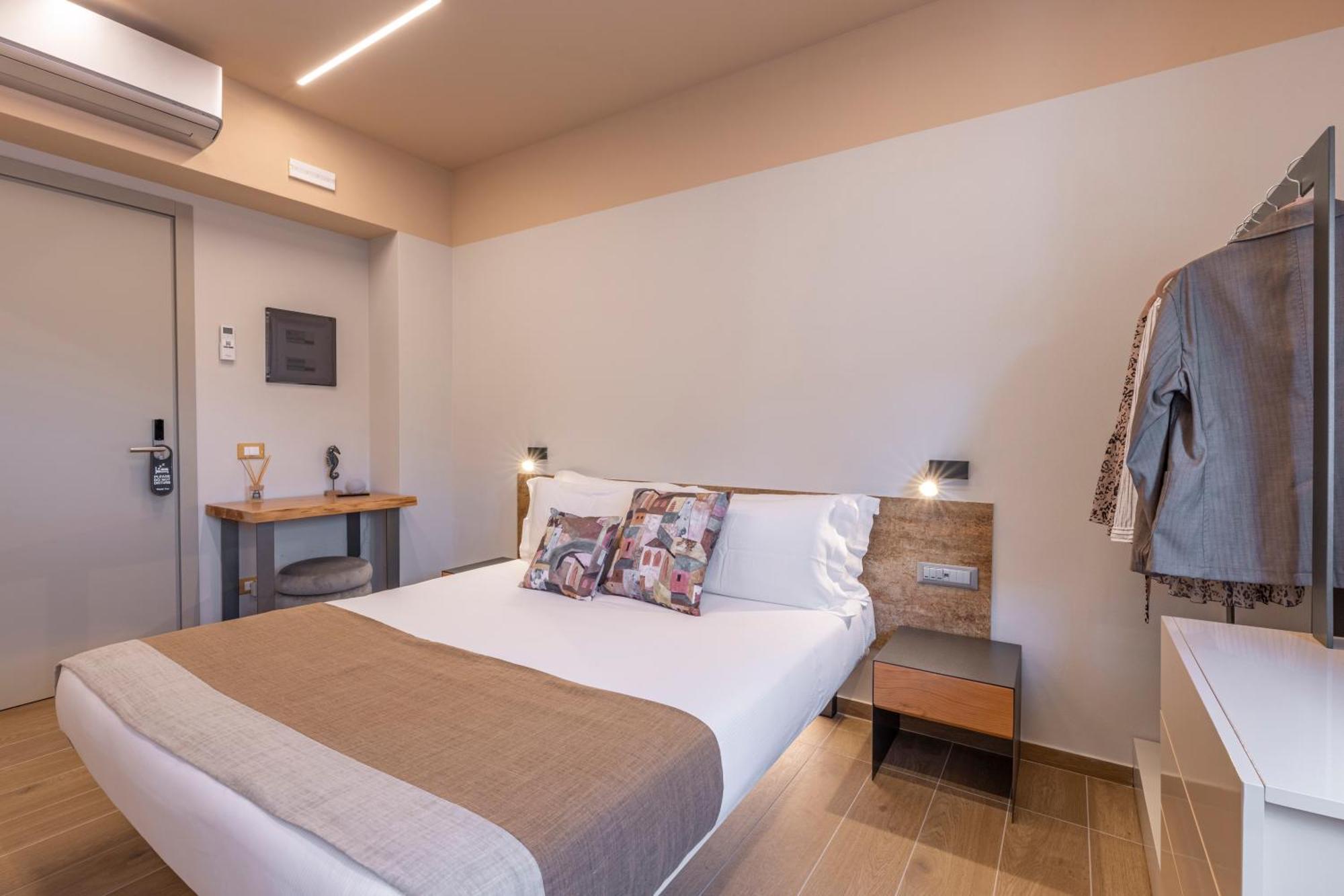 Luci Sul Mare -Boutique Rooms Follonica Eksteriør billede